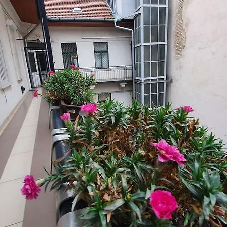 Violet Apartment With Air Condition Budapesta Exterior foto